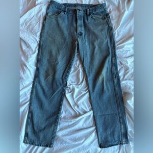 Rustler Men's Classic Blue Straight Jeans